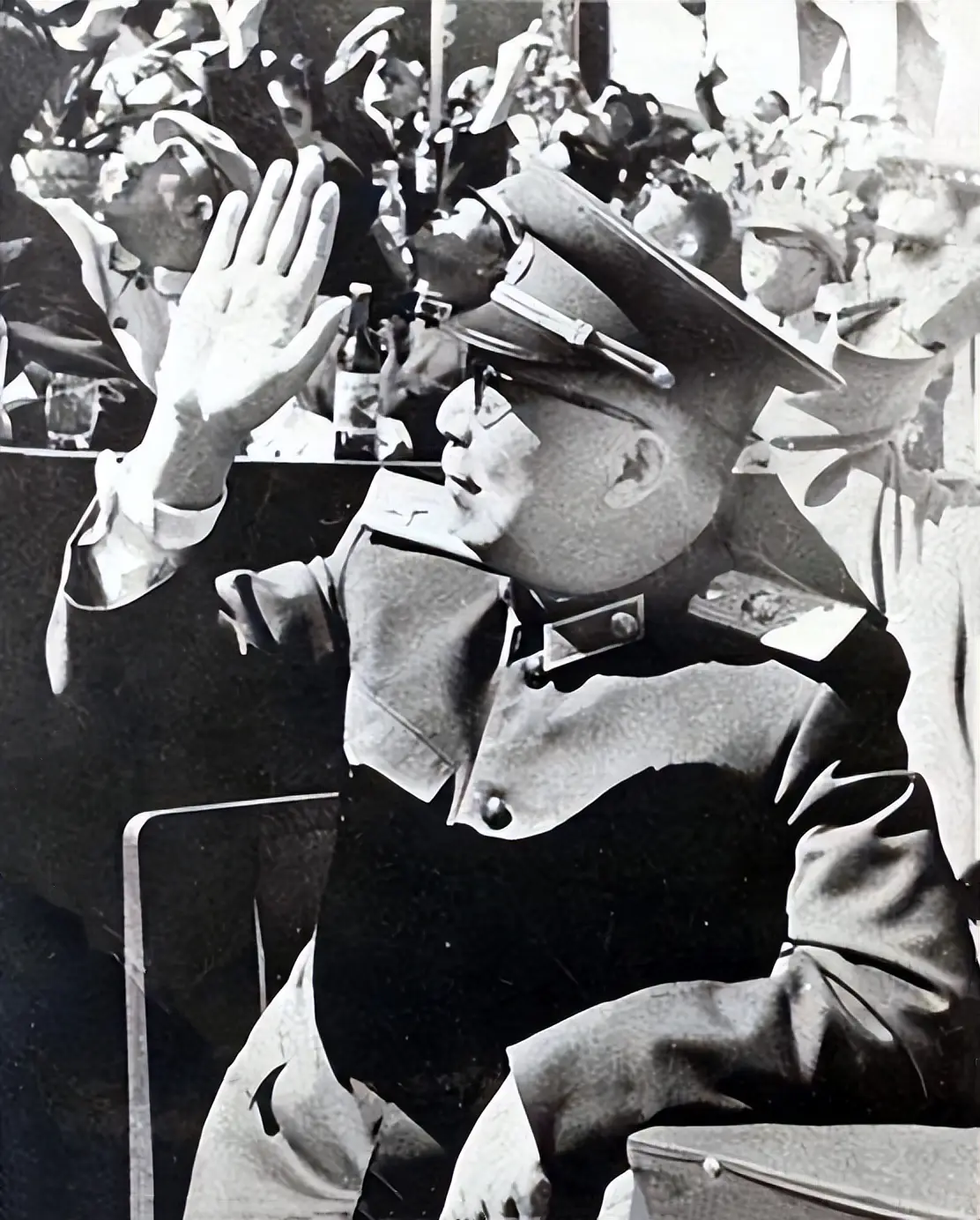 军事题材影视作品军服错误_55式军服穿帮镜头_55式军衔标志