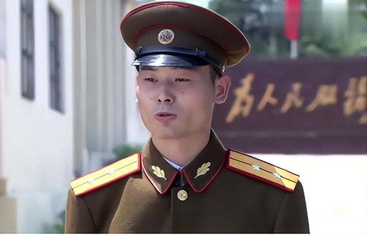 55式军衔标志_军事题材影视作品军服错误_55式军服穿帮镜头