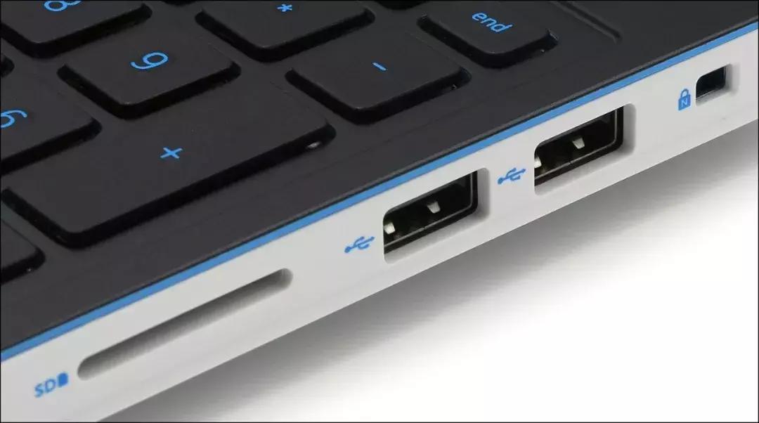 戴尔G3白色版设计特点_戴尔G3游戏本评测_联想g3是全网通么