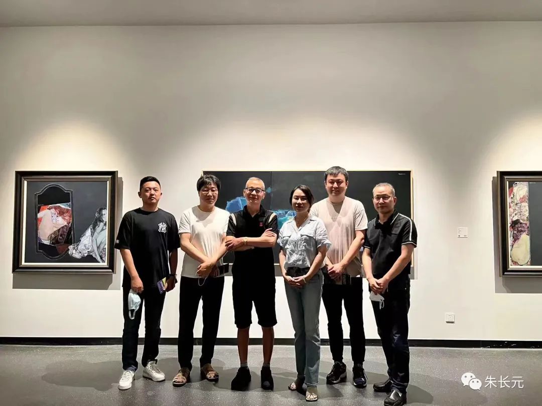 艺术投资_当代艺术收藏投资_中高端艺术市场分析