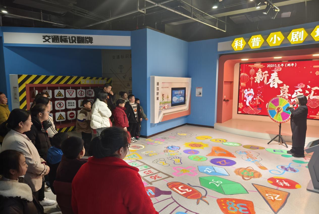 河南科技馆新春展览_河南科技馆科普活动_焦作科技馆作文300字