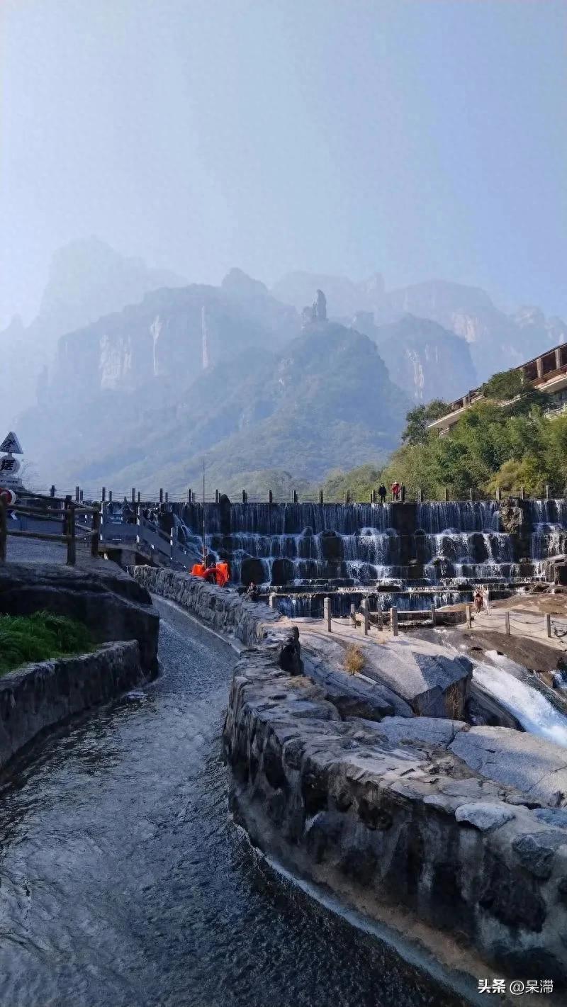 万仙山郭亮挂壁公路_八里沟国家5A级景区_万仙山郭亮村导游词