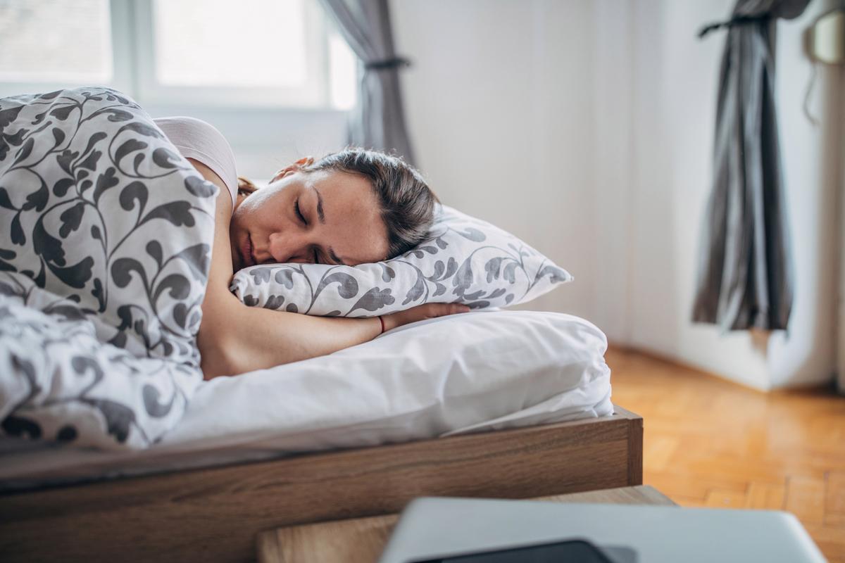 雄激素性脱发_头发软稀少怎么办食补可以么_雄激素性脱发饮食调理