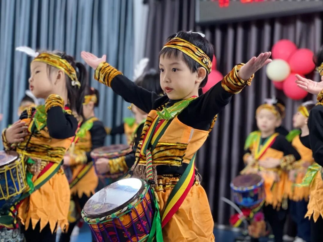 北滘慈善会和的爱心基金支持打击乐教学_槎涌幼儿园打击乐游戏化教学成果汇报_幼儿打击乐中国范