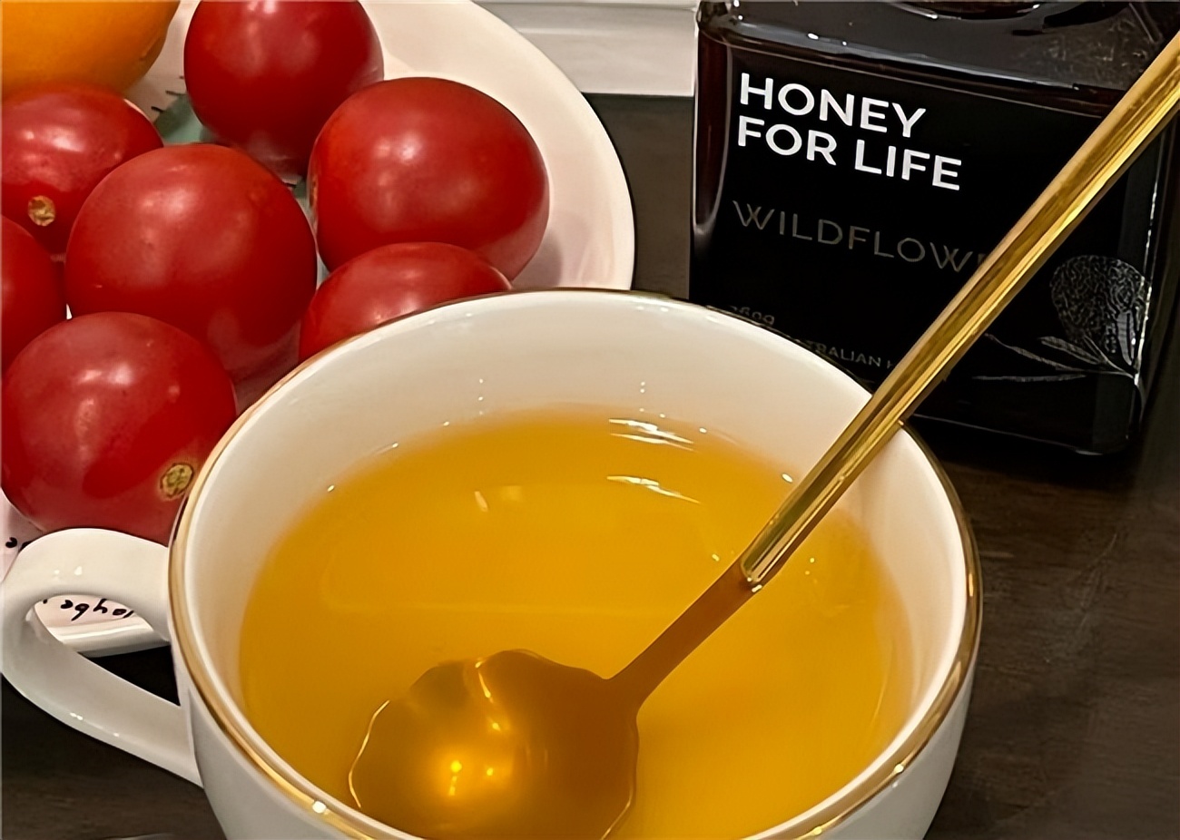 恋之坊土蜂蜜品质_秦岭土蜂蜜_灵芝加蜂蜜能储存多久