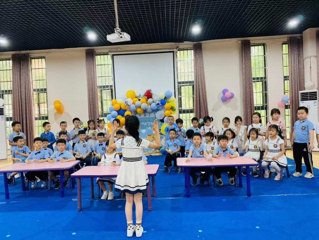 幼儿节奏乐比赛_幼儿打击乐中国范_打击乐器演奏幼儿园音乐教学