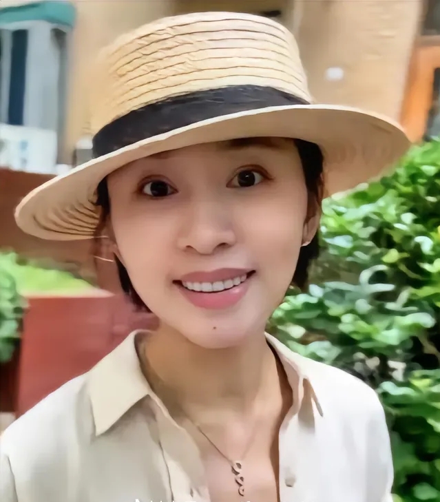 欧阳夏丹择偶标准_欧阳夏丹个人图片库_欧阳夏丹为什么单身