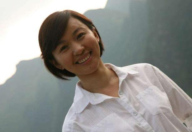 欧阳夏丹个人经历_欧阳夏丹个人图片库_央视主持人欧阳夏丹