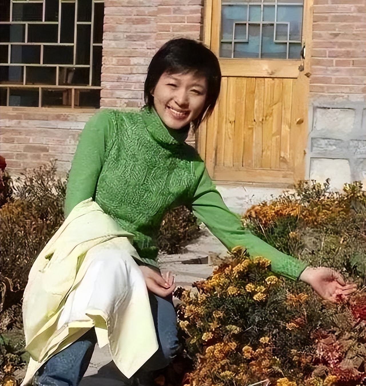 欧阳夏丹 母亲去世后生活状态_欧阳夏丹 复出主持医学养生节目_欧阳夏丹个人图片库