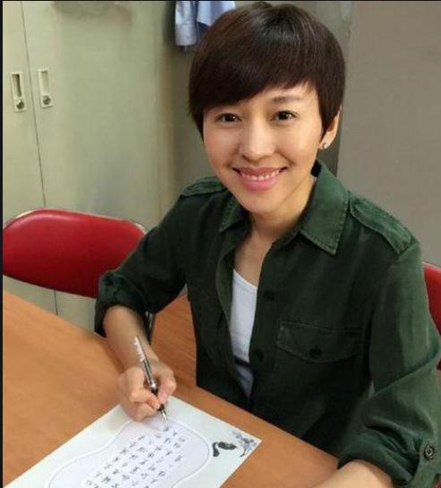 欧阳夏丹个人图片库_欧阳夏丹 新闻联播 主持人