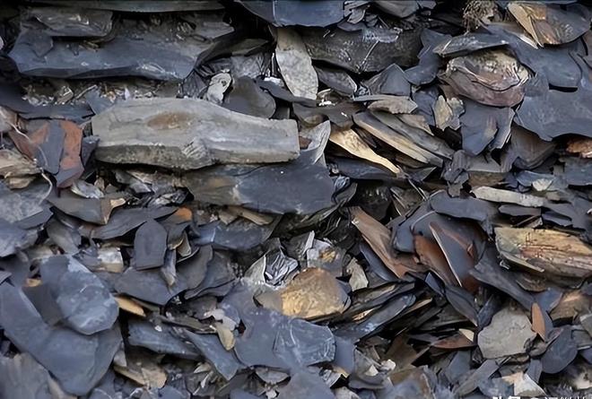 美国页岩油储量_中国页岩油产业发展现状与挑战_页岩油开发美国与中国对比