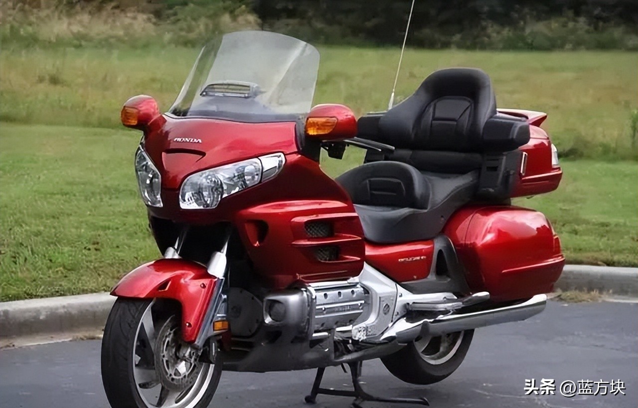 本田金翼GL1800 豪华摩旅车_本田大金翼_本田金翼车主 情怀与经济实力