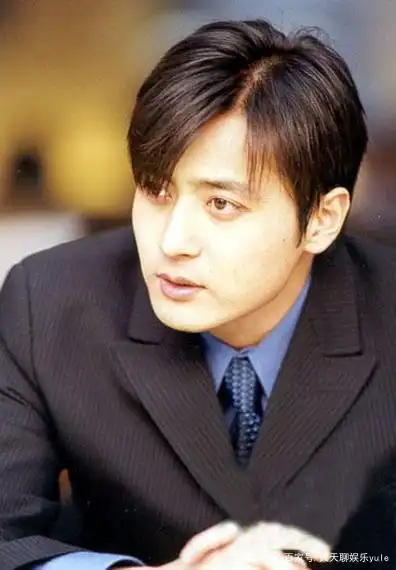 张东健父母_张东健 天桥风云 男主角 张东健 完美侧脸 张东健 经典台词