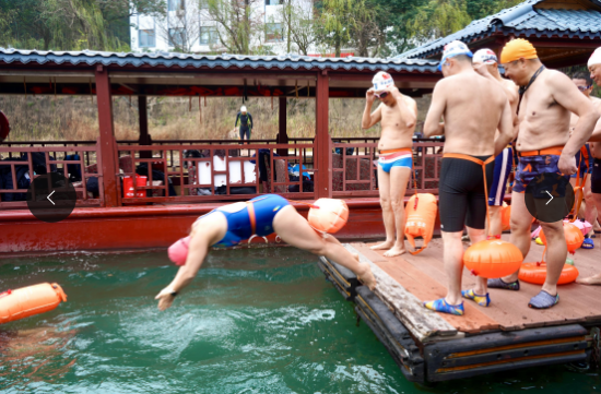 石燕湖景区冬泳门票_石燕湖生态公园在哪_长沙石燕湖冬泳活动