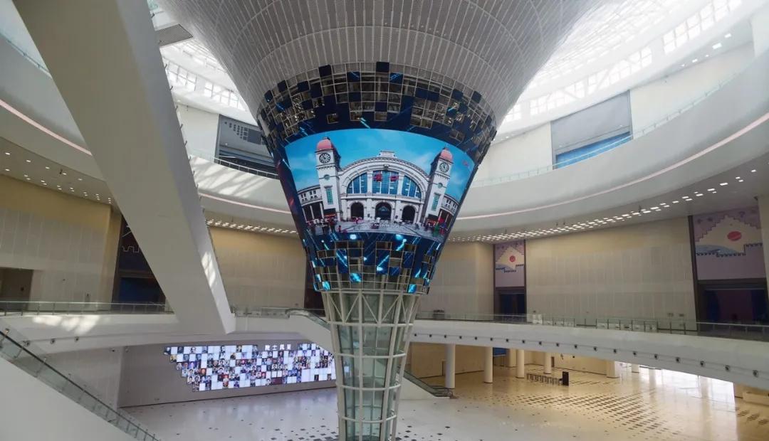 湖北省科技馆新馆_武汉科技馆新馆图片_湖北省科技馆沉浸式全景空中影院