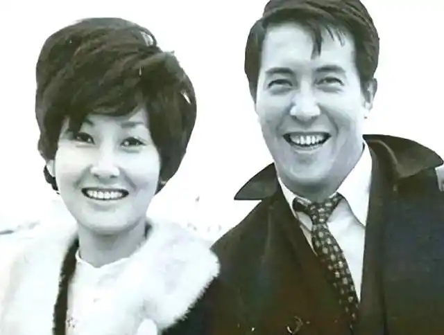 柯俊雄 香港医院去世 冷清葬礼_柯俊雄tanggulong