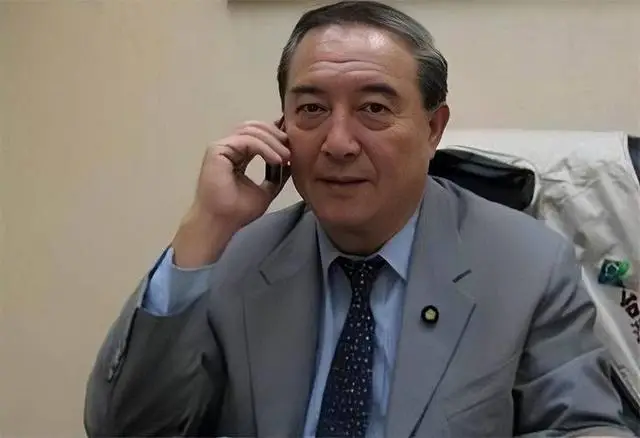 柯俊雄 逼哭舒淇 刘德华_柯俊雄tanggulong