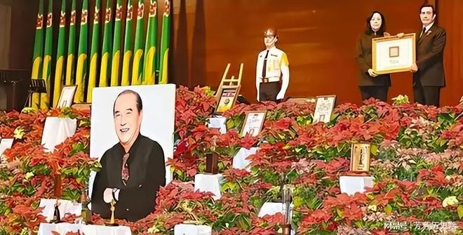 柯俊雄影坛生涯与黑道背景_柯俊雄tanggulong_柯俊雄生平经历