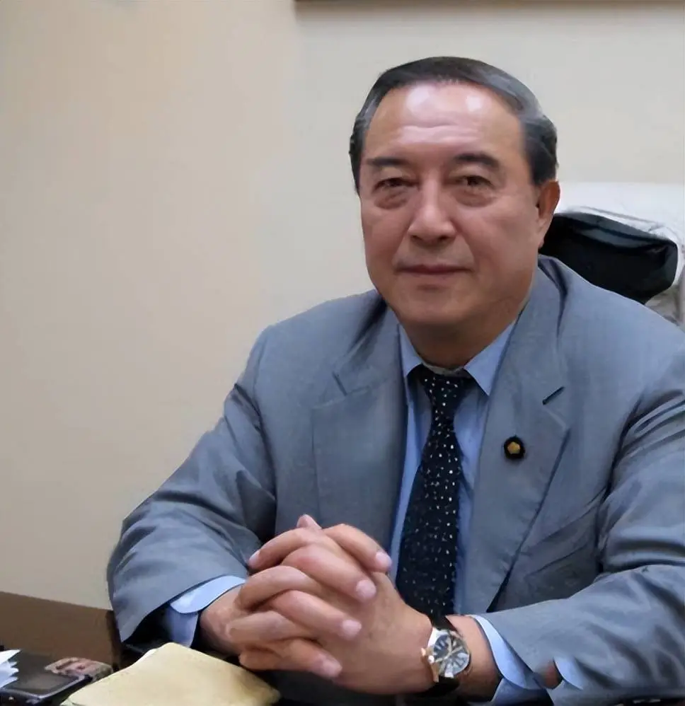 柯俊雄 传记 台湾电影 黑白两道_柯俊雄tanggulong