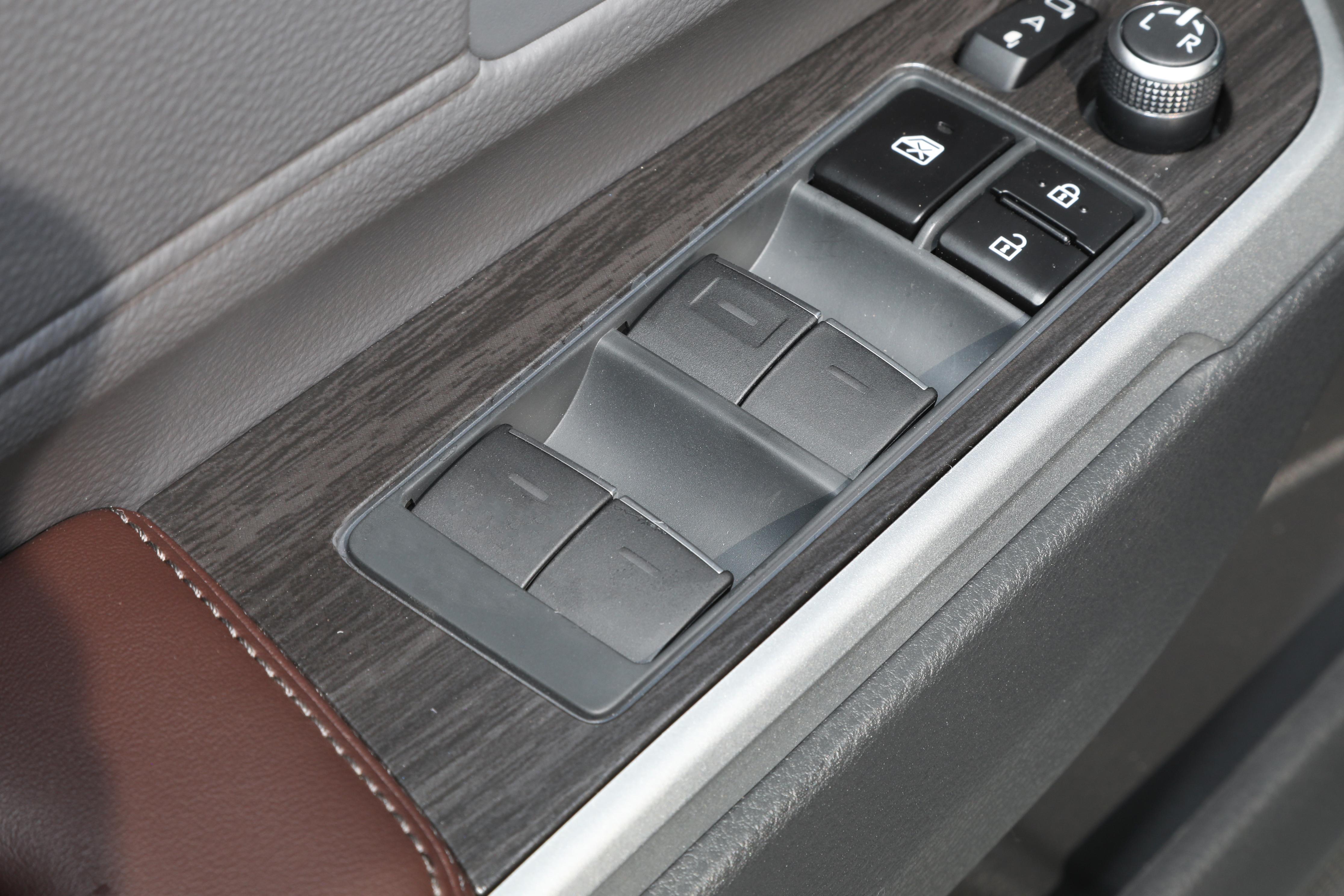 家用MPV推荐 格瑞维亚 丰田MPV价格_丰田小商务车