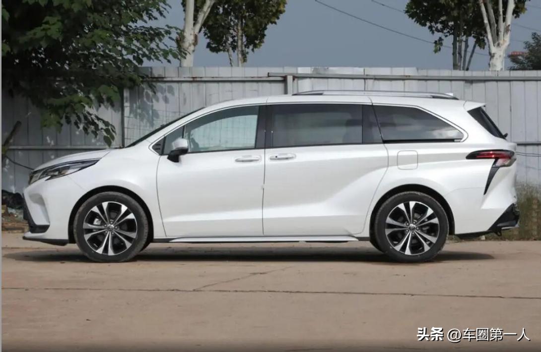 丰田小商务车_30万预算MPV推荐_丰田格瑞维亚与赛那销量分析