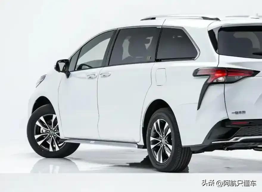  丰田格瑞维亚 混动 舒适性 _丰田格瑞维亚 30万 商务MPV _丰田小商务车