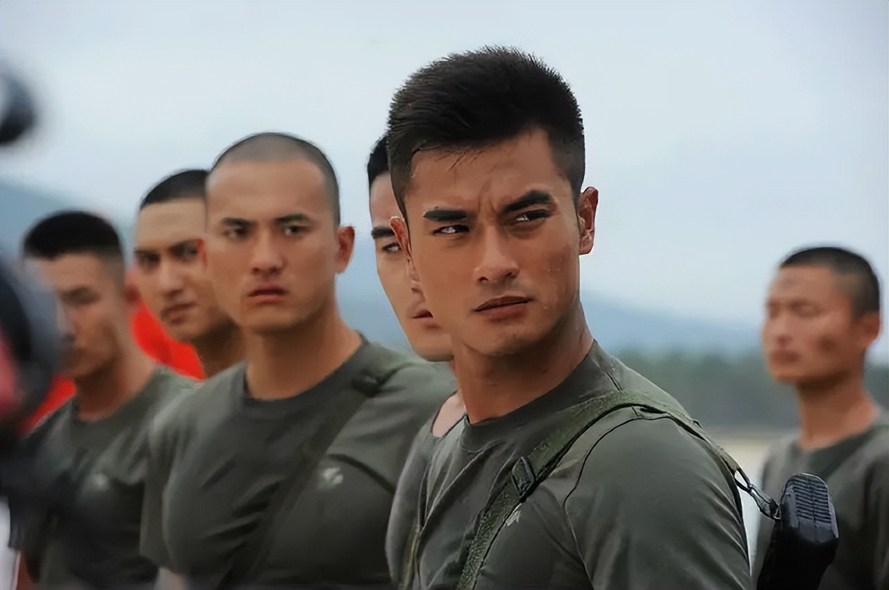 经典特种兵军旅剧排名_特种兵军旅剧推荐_火蓝刀锋小说免费阅读