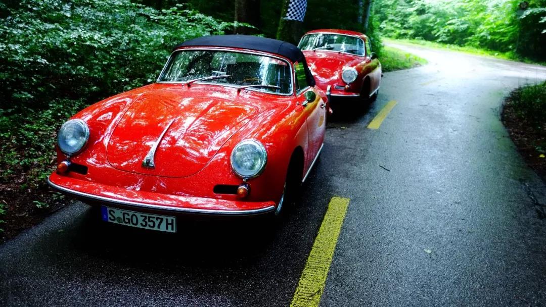 瑞士试驾4辆不同阶段的356｜保时捷跑车70年的血脉源头
