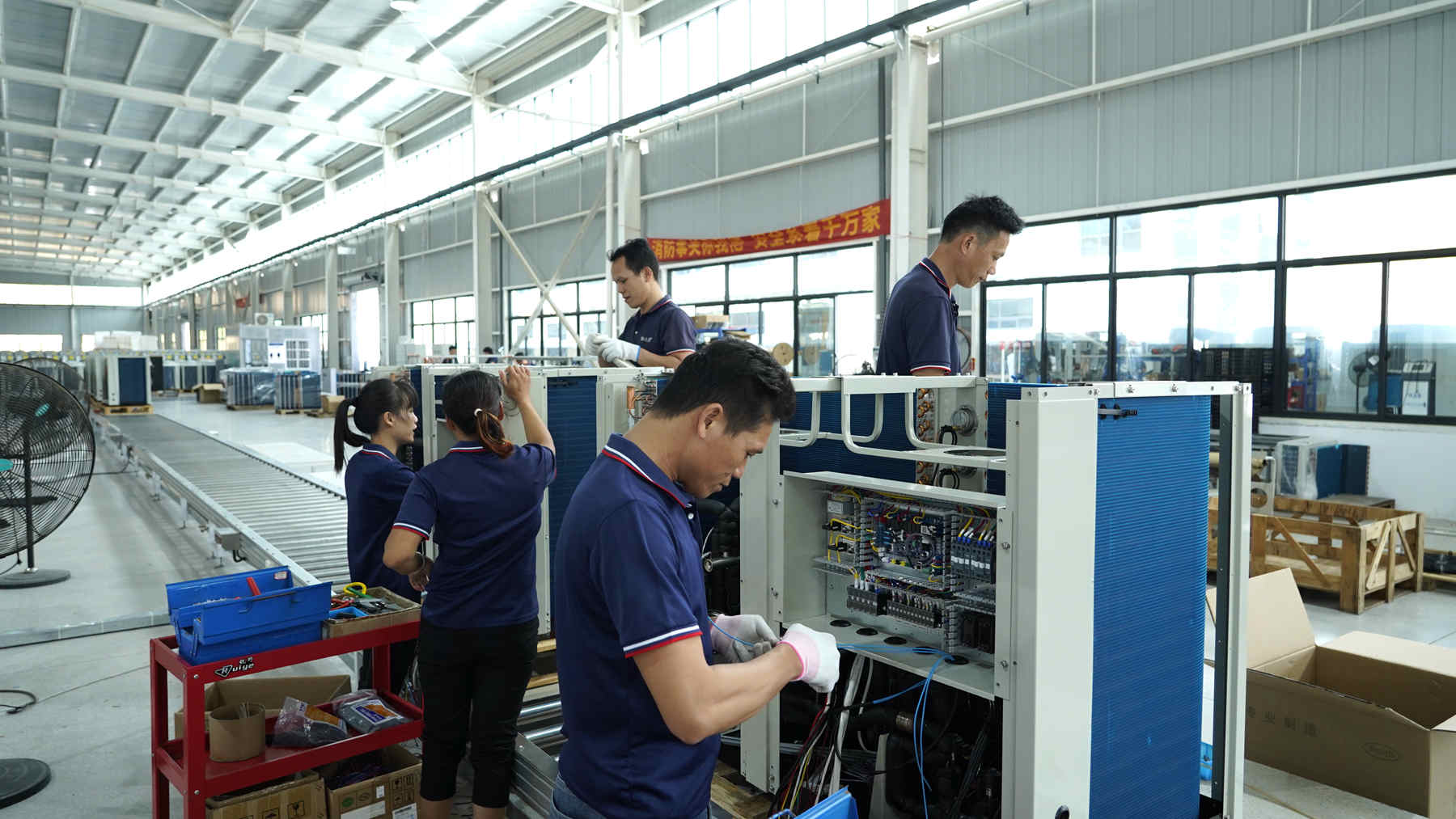 柳江区新兴工业园新能源企业_空气能热水器招商_广西锦江火浪新能源科技有限公司