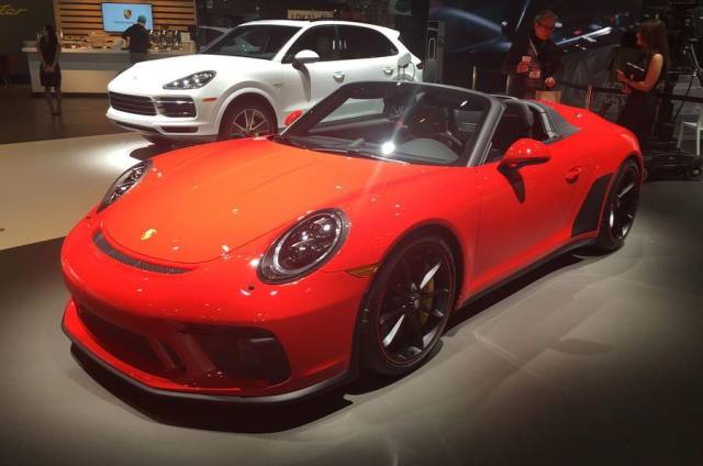 保时捷911 Speedster 限量版车型_保时捷356a speedster 1970_保时捷911 Speedster 2018概念车