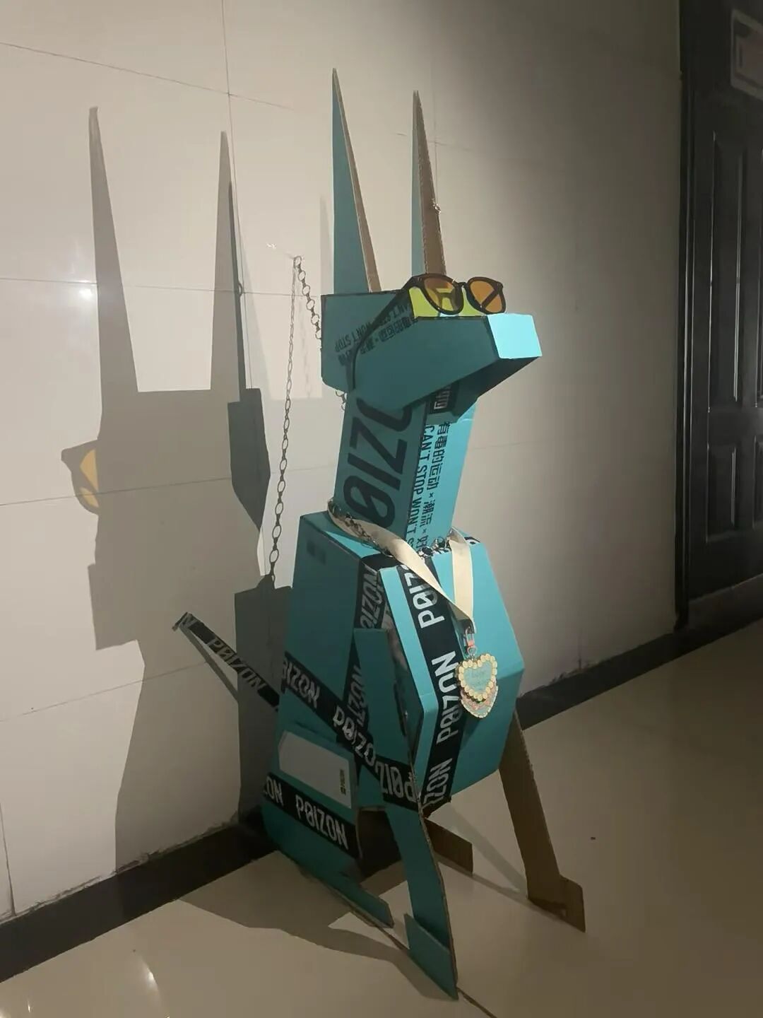 高校流行纸壳宠物_宠物包毛纸有什么用_大学生制作纸壳宠物