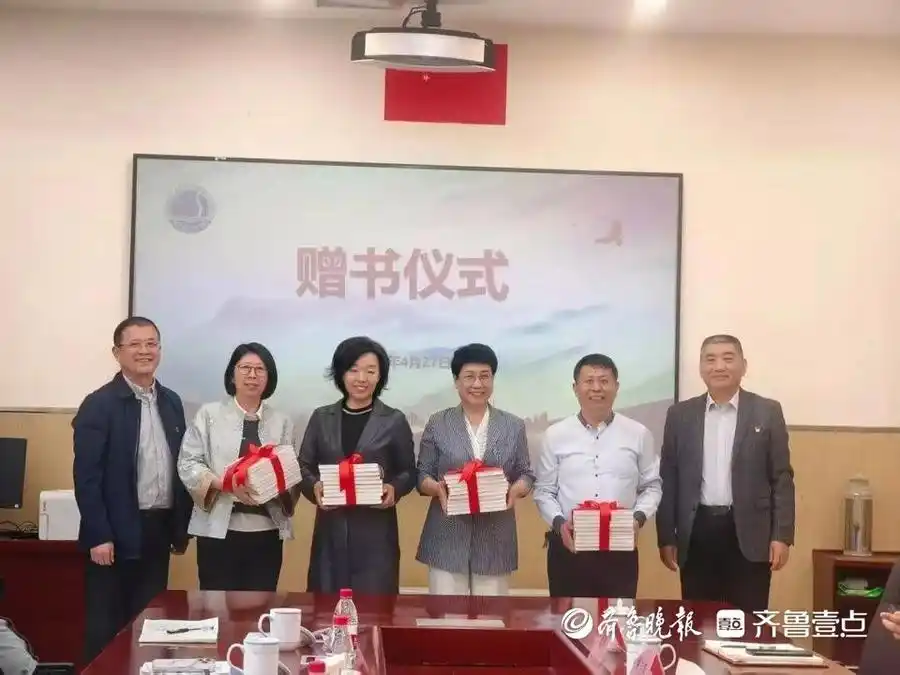 青岛61中学平面图 设计_青岛六十一中教育集团_青岛君峰路中学教育集团