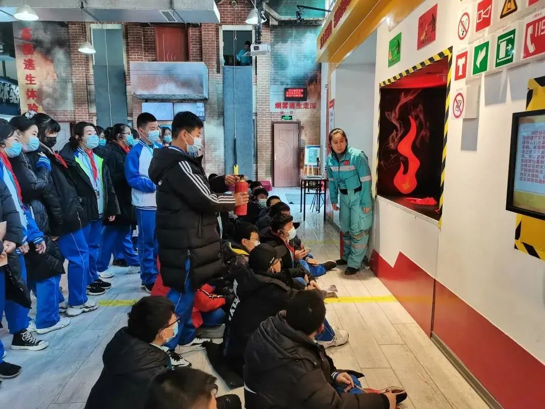 青岛61中学平面图 设计_青岛61中2020年成绩_青岛市文明校园李沧区排名