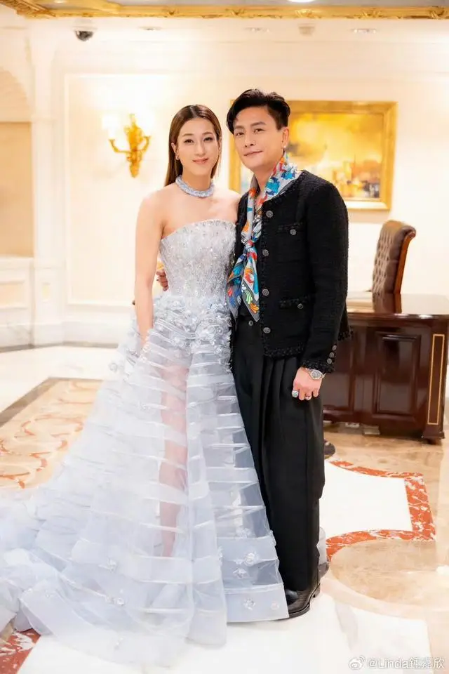 钟嘉欣杨茜尧友谊_林峰钟嘉欣最近_钟嘉欣黄宗泽合作