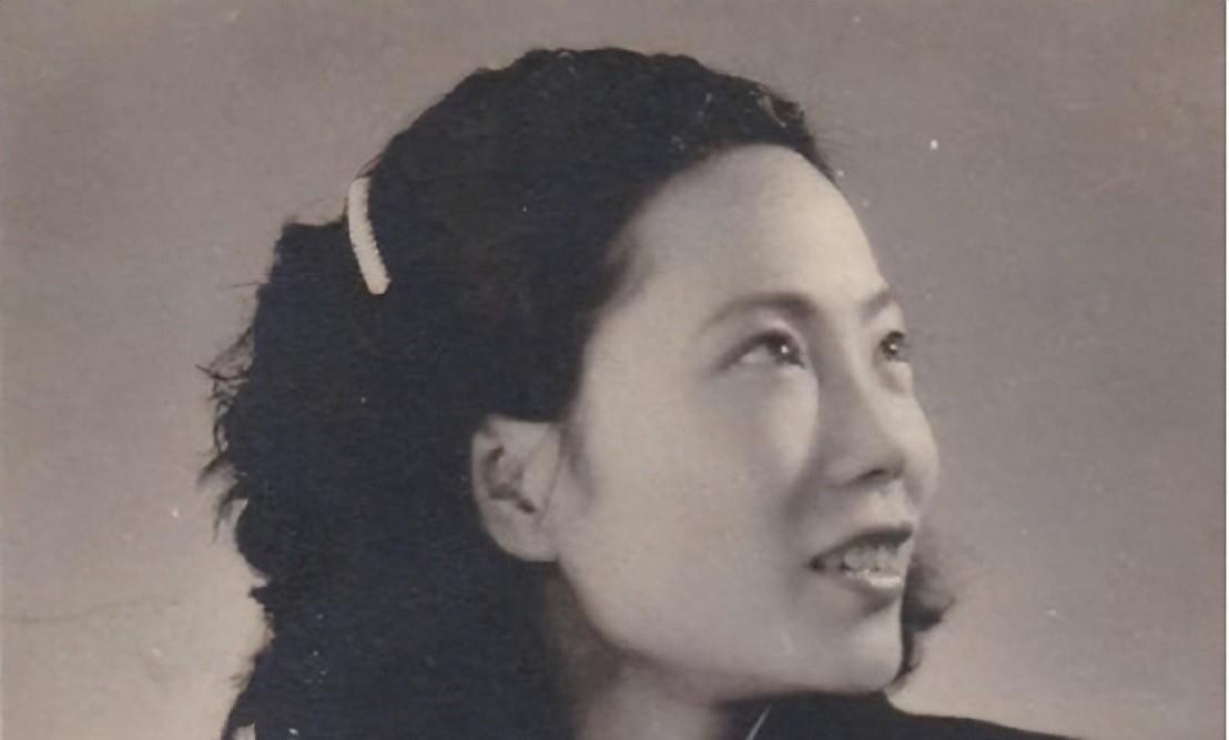 当代女皇晁正坤_晁正坤 女皇梦想 时代变迁