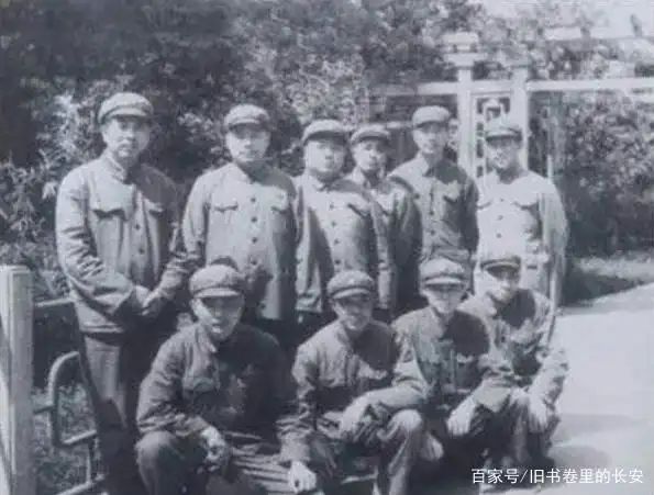 王近山传奇一生_王近山疯子外号由来_王近山简历韩雪