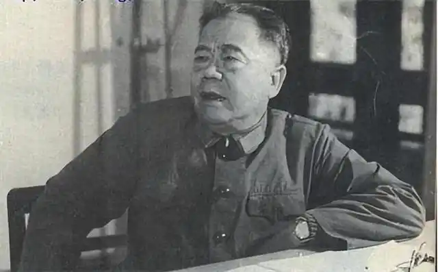 王近山 事迹 _王近山简历韩雪_ 王近山 传奇人生 