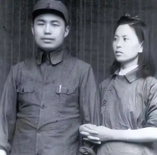  王近山 传奇人生 _王近山简历韩雪_王近山 事迹 