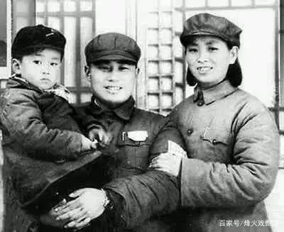 王近山生平事迹_王近山上甘岭战役_王近山简历韩雪