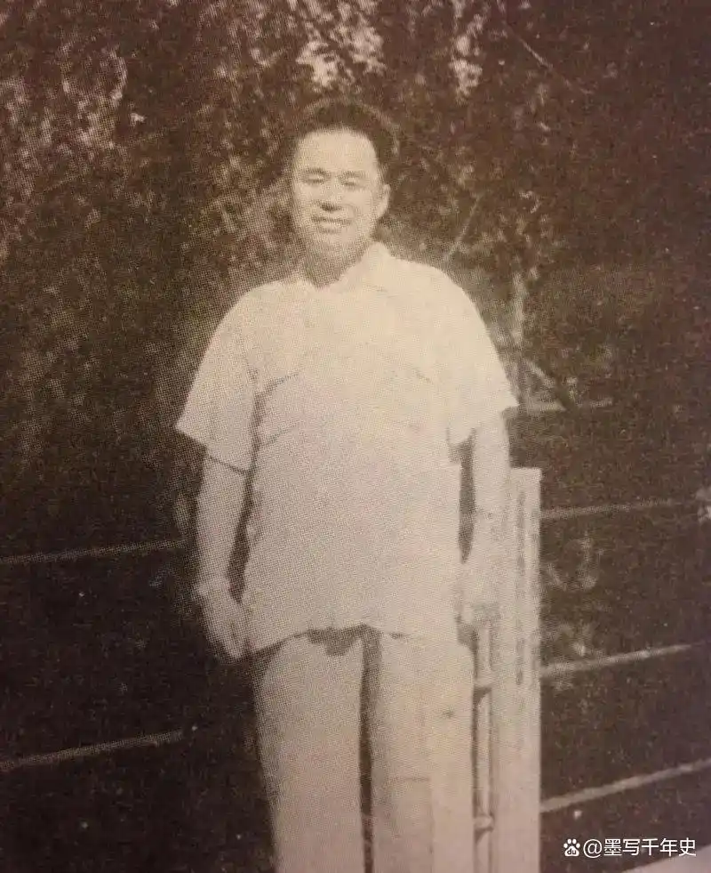 王近山简历韩雪_王近山 1969年 复出