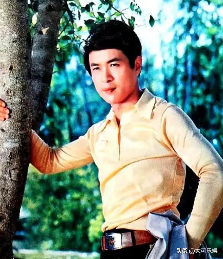 迟志强 顶流 生涯经历_迟志强的父亲家庭简历