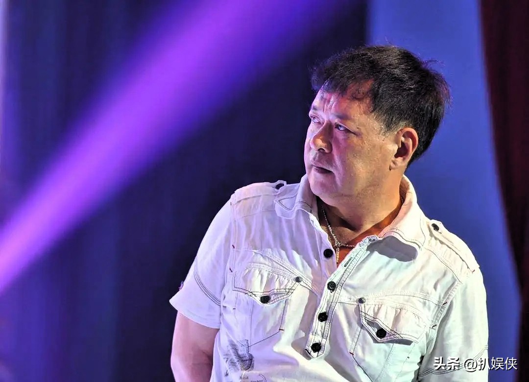 迟志强从明星到囚歌之王_迟志强人生经历_迟志强的父亲家庭简历