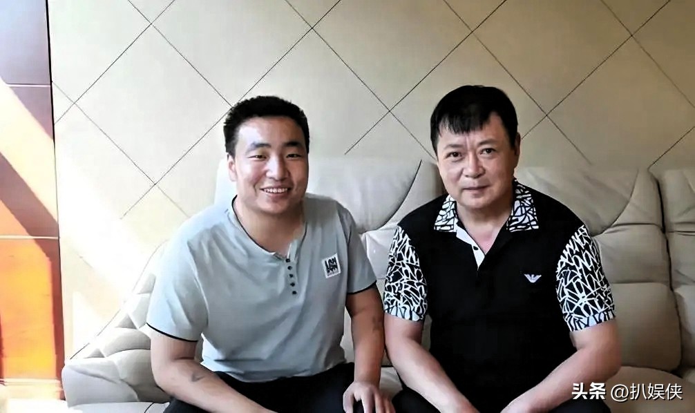 迟志强的父亲家庭简历_迟志强人生经历_迟志强从明星到囚歌之王