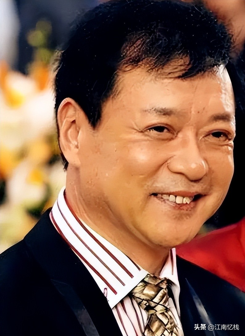 迟志强生平经历_迟志强狱中生涯_迟志强的父亲家庭简历