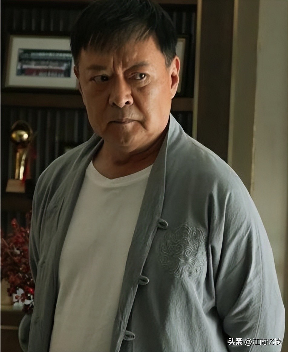 迟志强的父亲家庭简历_迟志强狱中生涯_迟志强生平经历