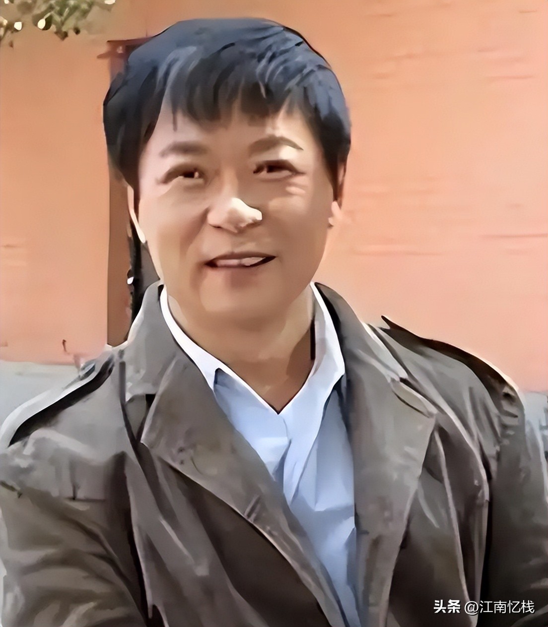 迟志强生平经历_迟志强狱中生涯_迟志强的父亲家庭简历