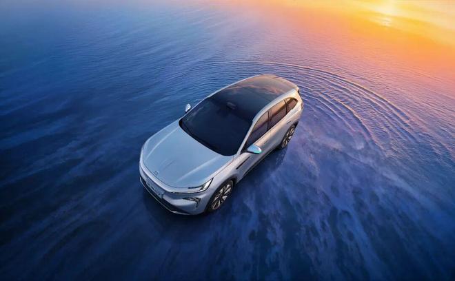 别克高端车_别克至境E7 逍遥架构 真龙插混Pro