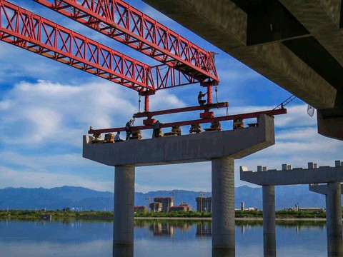 桥梁监理实操技巧_隐蔽工程监理验收意见_桩基墩柱盖梁箱梁支座质量控制