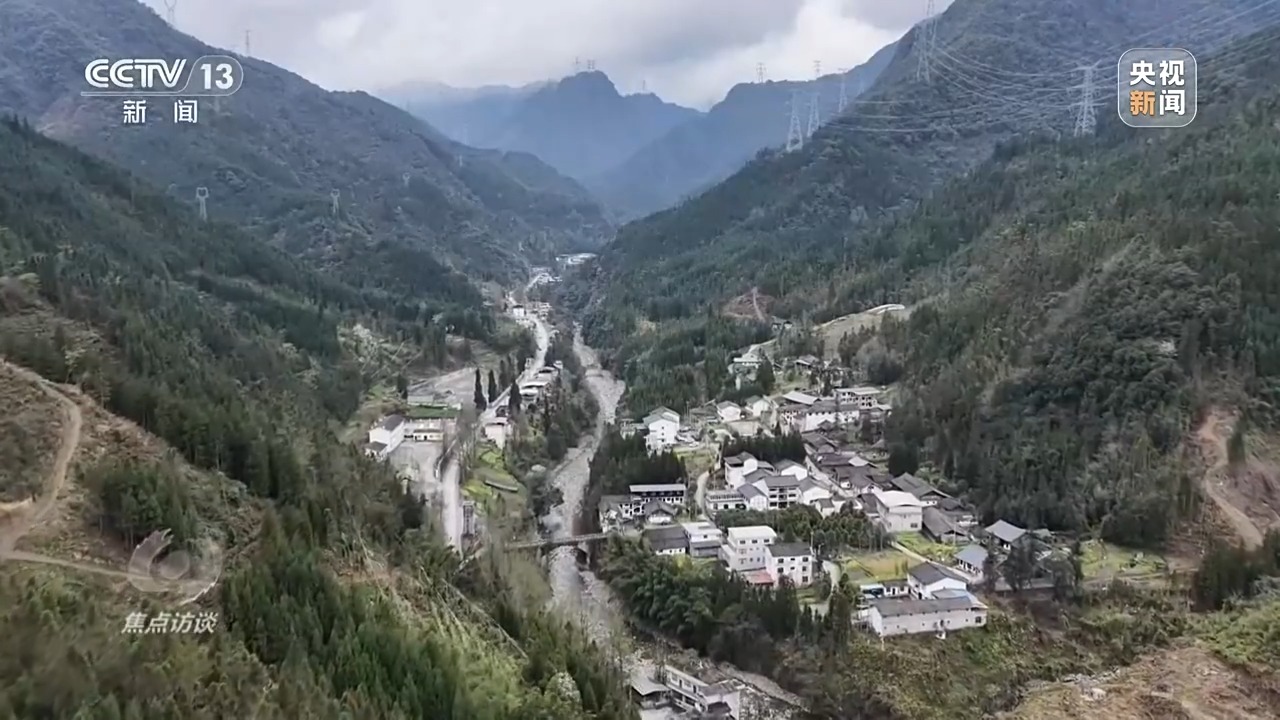 新能源汽车充电桩建设_新能源汽车充电桩_高速公路充电网络覆盖