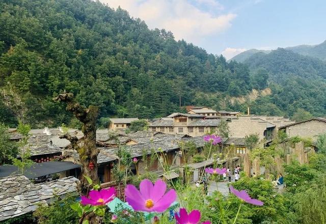 冰峪沟东北小桂林旅游攻略_大连冰峪沟农家院_冰峪沟四季景色与农家乐体验
